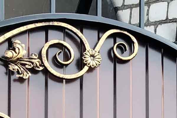 Ворота в Митино